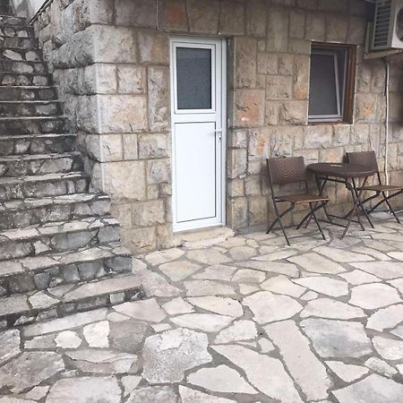 Alex Apartments Budva Bagian luar foto