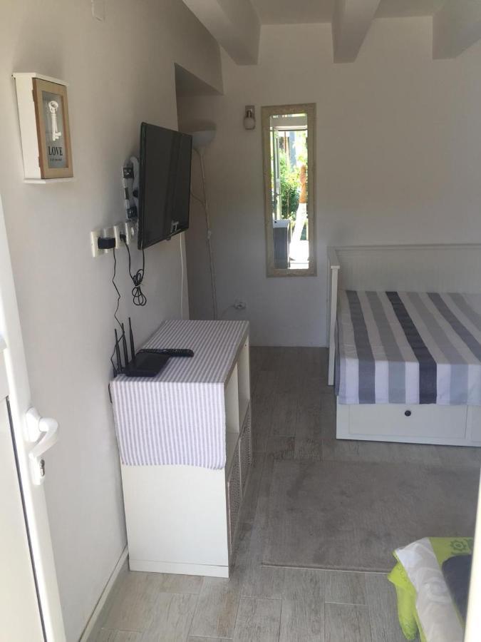 Alex Apartments Budva Bagian luar foto